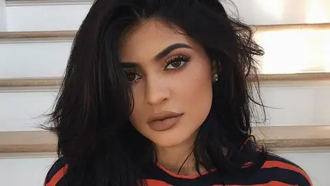 Kylie Cosmetics Sales Take a Nosedive: Here’s Why Unhappy Customers Are Leaving