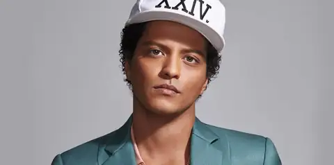 Bruno Mars’ Lavish Gift to Band Members Will You Make You Wish You Were a Backup Dancer