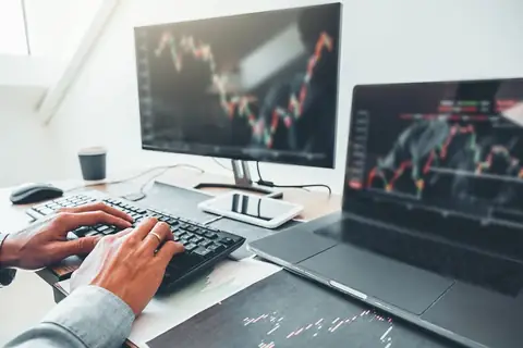 Are Stocks Currently Overvalued? Big Investors Warn About It
