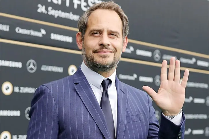 MORITZ BLEIBTREU, SCHAUSPIELER – 4 MILLIONEN EURO
