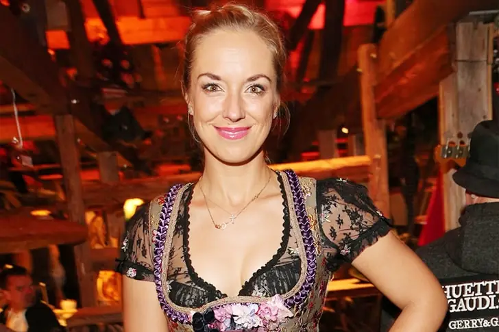 SABINE LISICKI, TENNISPROFI – 10 MILLIONEN EURO