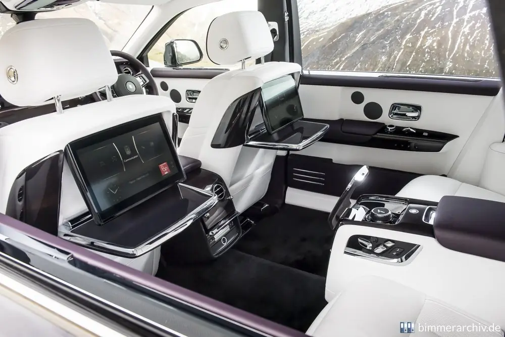 Rolls Royce’s $500,000 Luxury Car Has World’s Quietest Isolation Chamber