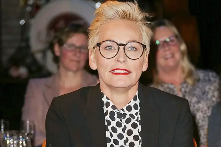 BÄRBEL SCHÄFER, MODERATORIN – 3 MILLIONEN EURO