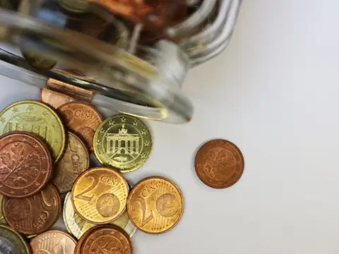 Financial Planner Reveals Two Ignored Tips For Saving Successfully