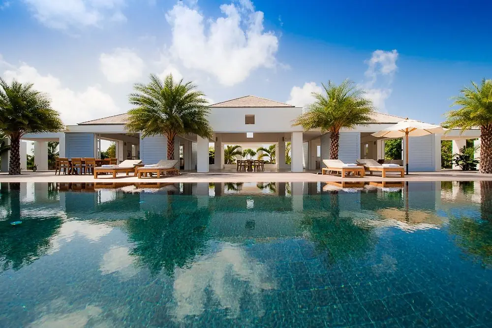 These Luxurious Vacation Spots Will Make You Wish You Were Rich