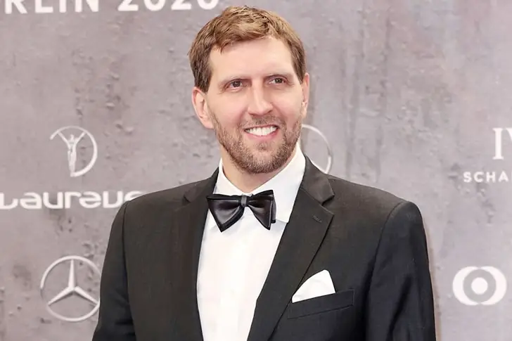DIRK NOWITZKI, BASKETBALLSPIELER – 260 MILLIONEN EURO