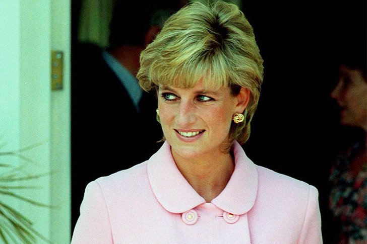 Pictures of Princess Diana Through The Years - Her Story Will Be Told ...