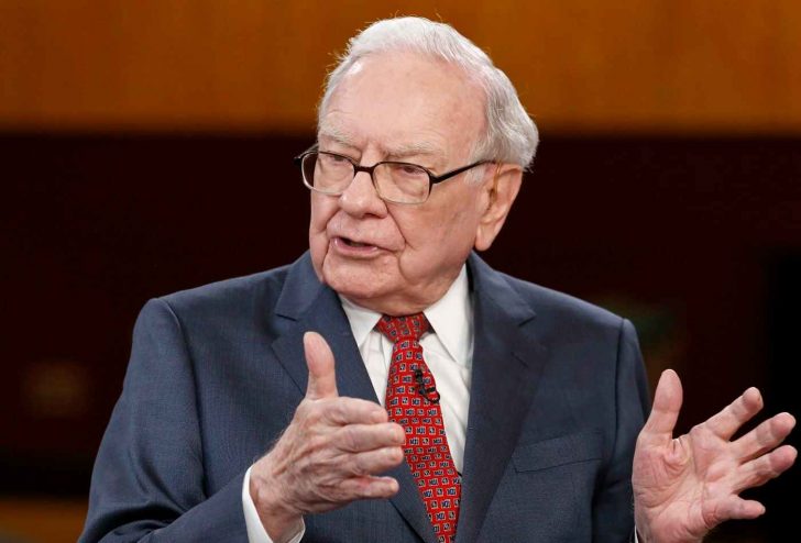 Warren Buffett may have funded his money on a Ponzi-scheme company unknowingly.